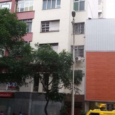 Апартаменти Apartamento Quadra Da Praia Em Copacabana Ріо-де-Жанейро Екстер'єр фото