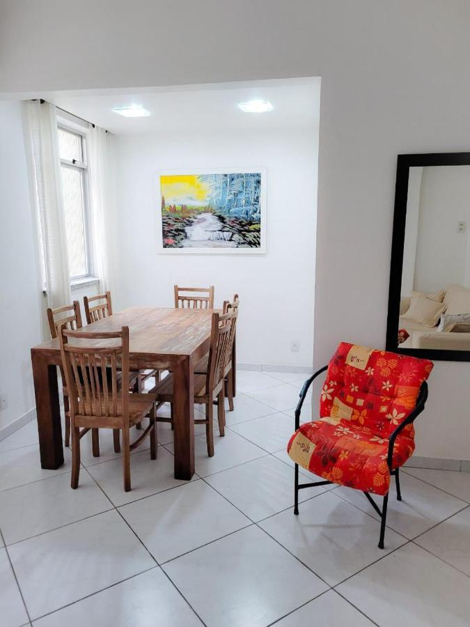 Апартаменти Apartamento Quadra Da Praia Em Copacabana Ріо-де-Жанейро Екстер'єр фото